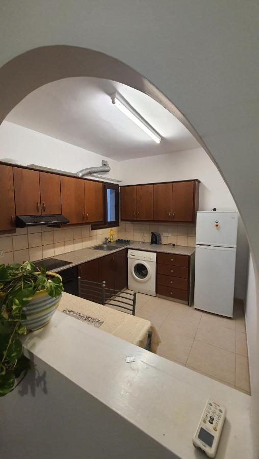 Nice Holiday Apartment Пафос Экстерьер фото